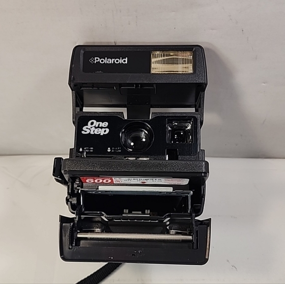 Vintage Polaroid One Step Flash Instant 600 Film Camera - (Tested) - Picture 2 of 12